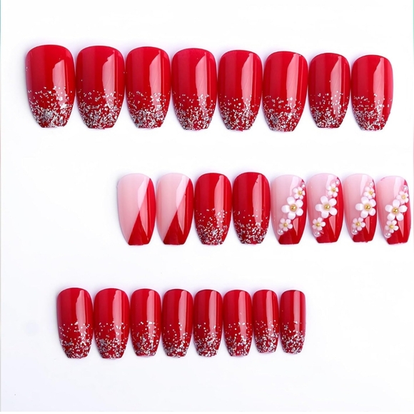 🍒🍒 24 Pieces Red Flower Press On Nails - Picture 3 of 5